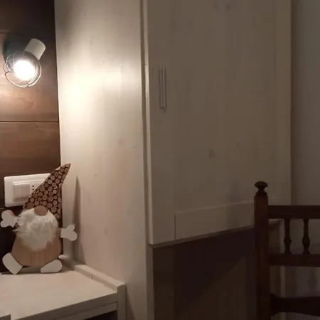 All'agrifoglio شقة